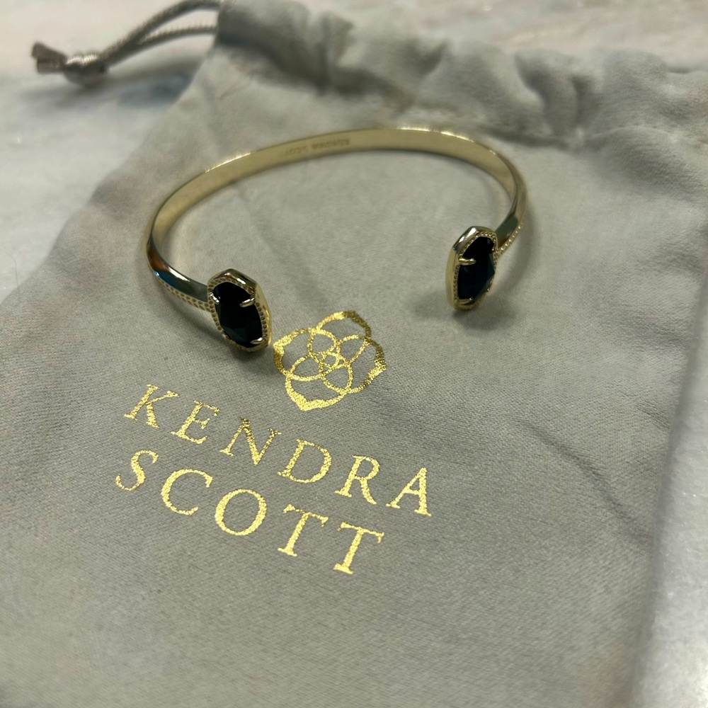 Kendra Scott bracelet with black gems-NWOT